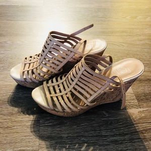 Franco Sarto tan wedged heels